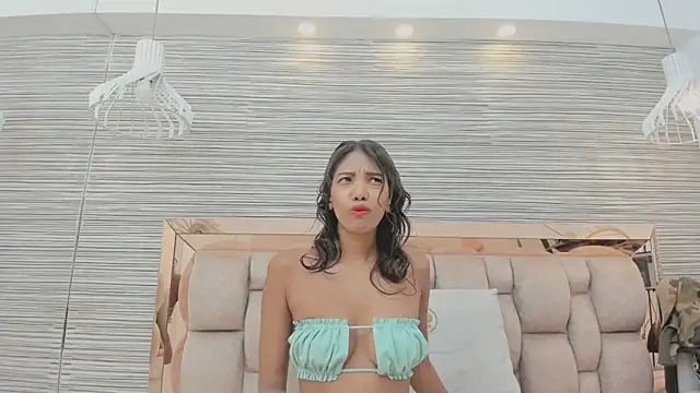 ikia lopez  online show from June 2026 12:00:02 PM