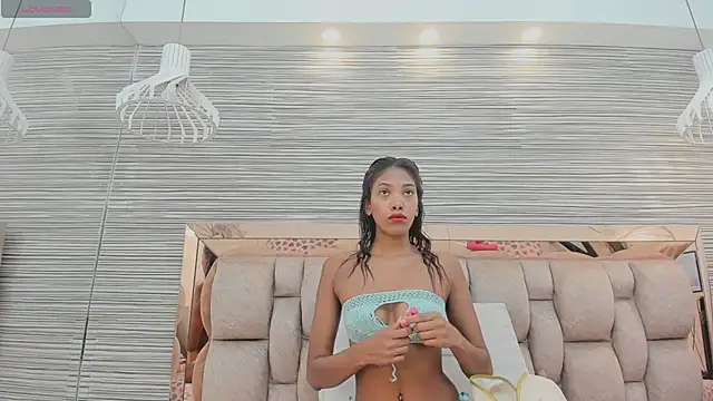ikia lopez  online show from June 2026 11:44:02 AM