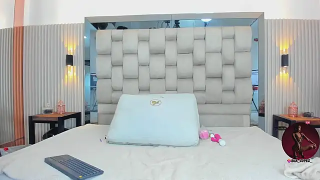 ikia lopez  online show from September 2025 07:31:01 PM