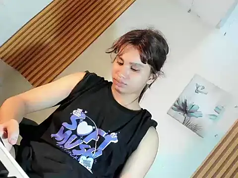 Ts morena online show from October 2025 04:17:02 PM