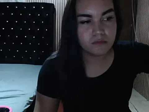 Snapshot of Enchantress_Magdalena chatting on October 2025 03:31:02 PM Enchantress Magdalena online show from October 2025 03:31:02 PM