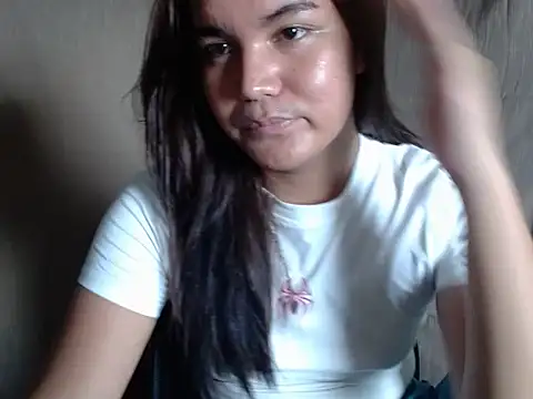 Enchantress Magdalena online show from February 2026 04:45:01 AM