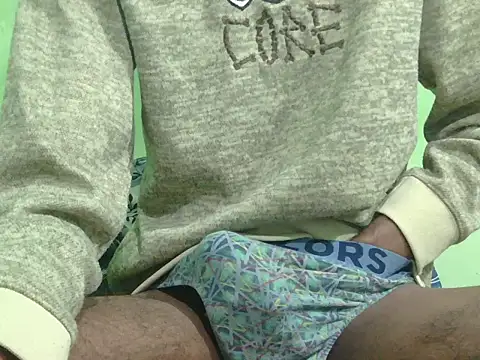 Snapshot of rockyy23boy chatting on December 2025 02:13:02 AM rockyy23boy online show from December 2025 02:13:02 AM