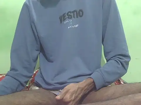 Snapshot of rockyy23boy chatting on March 2026 12:27:01 AM rockyy23boy online show from March 2026 12:27:01 AM