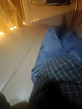 Snapshot of rockyy23boy chatting on November 2025 12:43:01 PM rockyy23boy online show from November 2025 12:43:01 PM