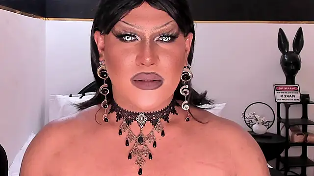 MistressDuhara online show from April 2026 08:22:01 PM