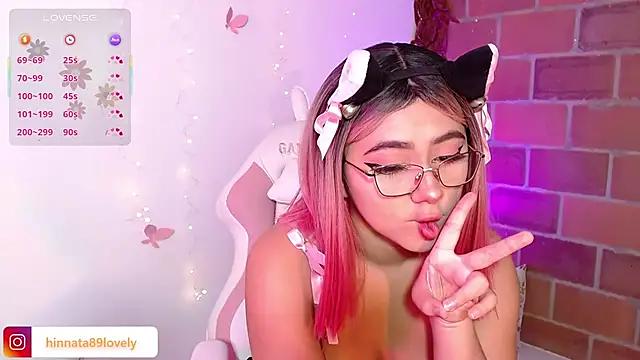 hinnata lovely online show from September 2025 12:05:02 PM