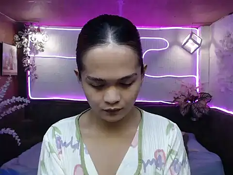 Snapshot of Expensive_candycum chatting on June 2026 05:55:02 PM Expensive candycum online show from June 2026 05:55:02 PM