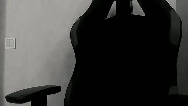 Snapshot of cute_elfy_ chatting on May 2026 02:03:01 PM cute elfy online show from May 2026 02:03:01 PM