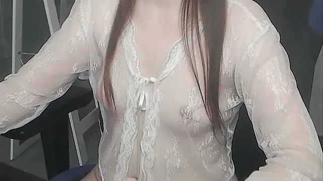 cute elfy  online show from March 2026 01:33:01 PM