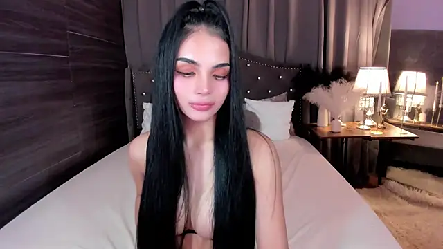 AdrianaMillers online show from October 2025 01:47:02 PM