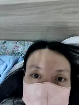 AlinaBaby x online show from October 2025 03:29:02 AM