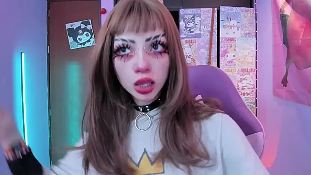 Vero Osb  online show from March 2026 11:24:01 PM