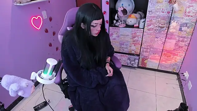 Vero Osb  online show from October 2025 11:58:02 PM