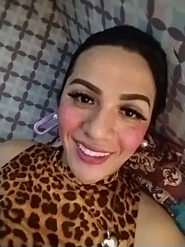 Snapshot of enoria1992 chatting on June 2026 03:18:02 AM enoria1992 online show from June 2026 03:18:02 AM