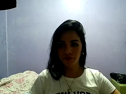 Snapshot of enoria1992 chatting on June 2026 07:03:01 PM enoria1992 online show from June 2026 07:03:01 PM