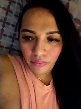 Snapshot of enoria1992 chatting on October 2025 07:32:02 AM enoria1992 online show from October 2025 07:32:02 AM