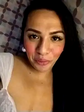 enoria1992 online show from February 2026 02:39:01 PM