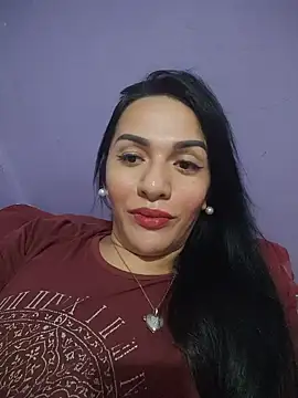 Snapshot of enoria1992 chatting on July 2026 02:44:01 AM enoria1992 online show from July 2026 02:44:01 AM