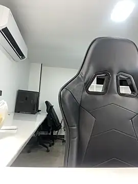 Snapshot of megan_bigboobs_ chatting on October 2025 10:36:02 AM megan bigboobs online show from October 2025 10:36:02 AM