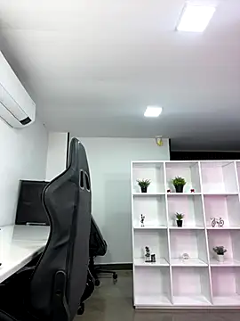 Snapshot of megan_bigboobs_ chatting on October 2025 11:09:02 AM megan bigboobs online show from October 2025 11:09:02 AM