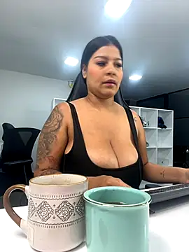 megan bigboobs  online show from October 2025 11:11:01 AM