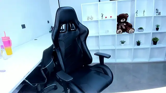 Snapshot of megan_bigboobs_ chatting on January 2026 10:51:02 AM megan bigboobs online show from January 2026 10:51:02 AM