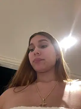 Snapshot of Nikii__ chatting on June 2026 03:55:02 AM Nikii online show from June 2026 03:55:02 AM