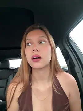 Nikii   online show from March 2026 03:14:02 PM