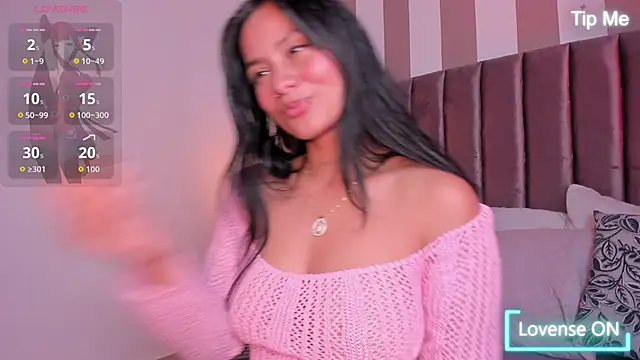 Miiaa jones online show from January 2026 01:26:01 PM