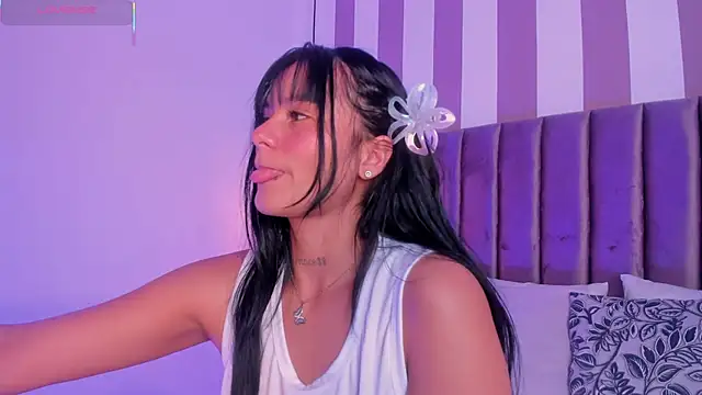 Miiaa jones online show from February 2026 01:49:02 PM