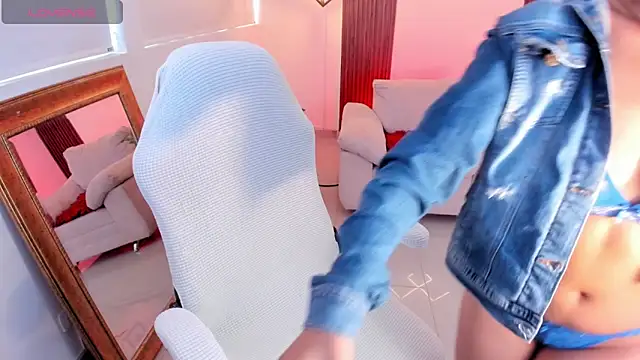 Miiaa jones online show from October 2025 01:01:01 PM