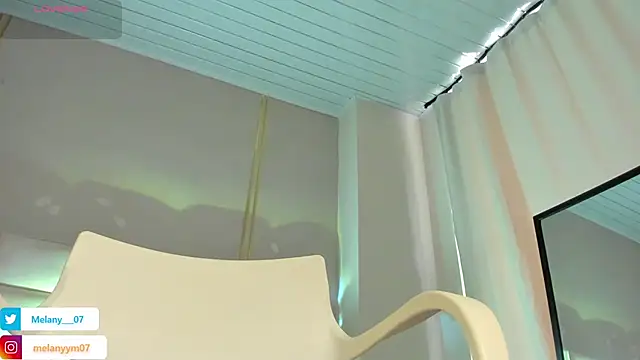 Melany  08 online show from April 2026 01:06:02 PM