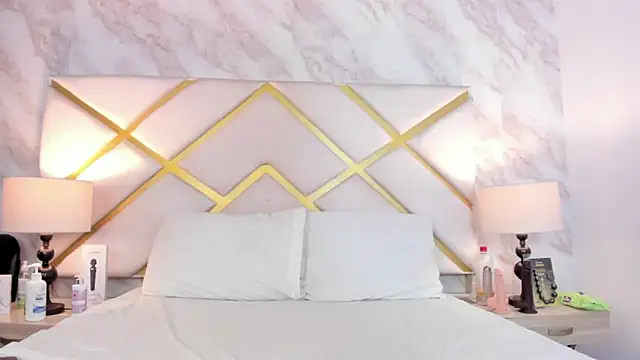 LorenBeiker- online show from January 2026 11:25:01 AM