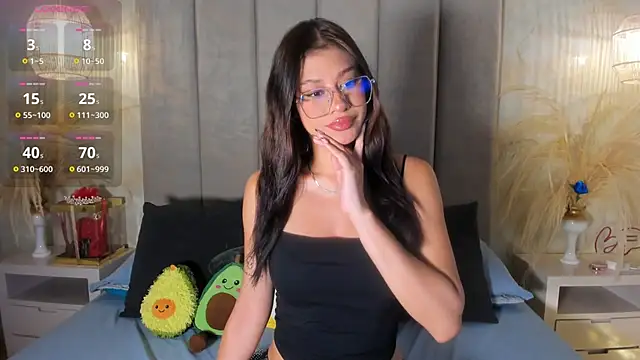 leaahcashh online show from September 2025 04:55:01 AM