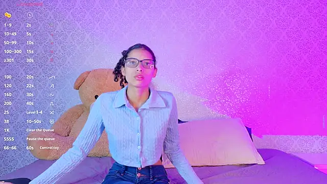 BeccaReedd online show from October 2025 09:35:02 PM