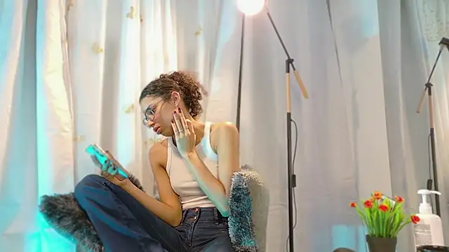 BeccaReedd online show from December 2025 02:34:02 AM