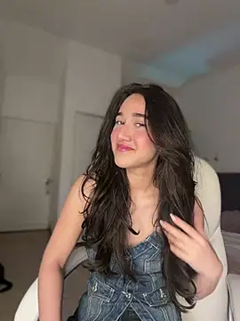 julieta jhonss online show from July 2026 02:25:02 AM