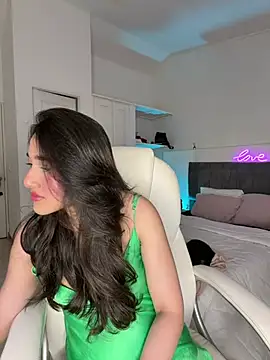 julieta jhonss online show from May 2026 02:53:01 AM