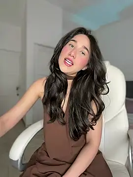 julieta jhonss online show from June 2026 03:50:01 AM