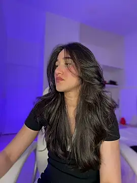 julieta jhonss online show from June 2026 02:33:01 AM