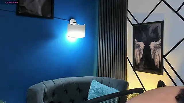 Christopher 77 online show from November 2025 08:36:02 PM