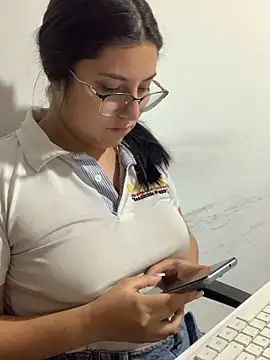 Snapshot of Velma_star chatting on September 2025 10:59:01 AM Velma star online show from September 2025 10:59:01 AM