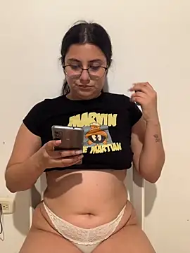 Velma star online show from November 2025 11:20:02 PM