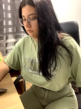 Snapshot of Velma_star chatting on September 2025 11:38:01 AM Velma star online show from September 2025 11:38:01 AM
