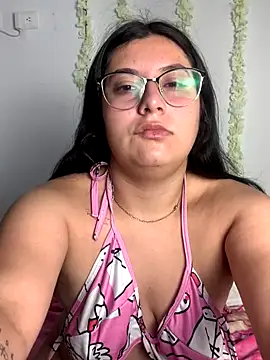 Velma star online show from December 2025 11:43:02 AM