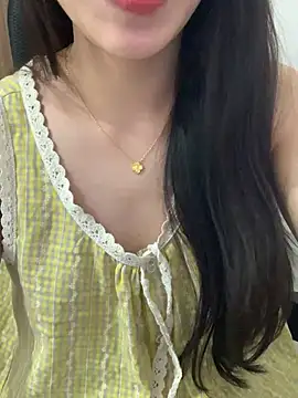 JennyQueen18 online show from April 2026 06:25:01 AM