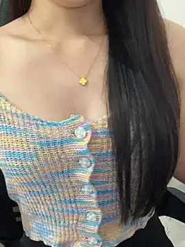 JennyQueen18 online show from April 2026 07:38:02 AM