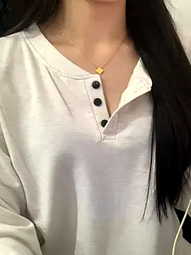 JennyQueen18 online show from November 2025 07:14:01 PM