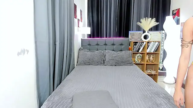 hotjessieempress online show from March 2026 01:05:02 AM